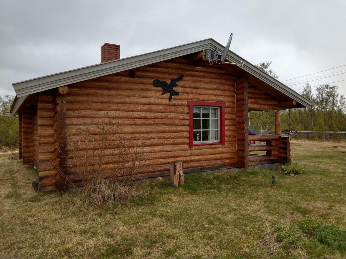 Johansens Hytteutleie Tana Exterior photo